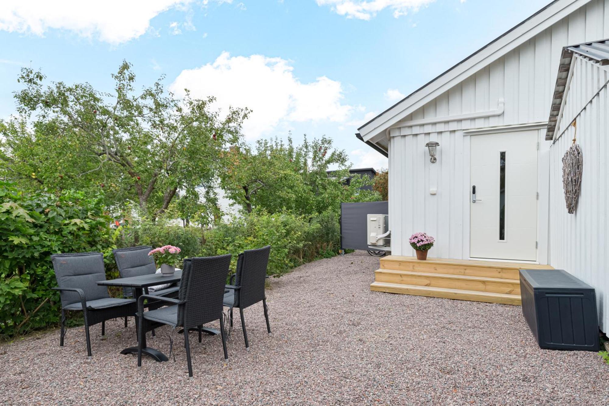 Gaeststuga I Historiska Gamla Uppsala Luaran gambar